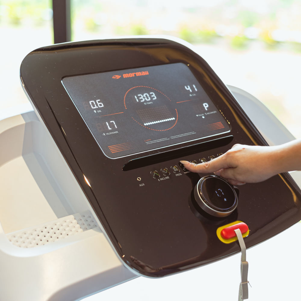 Esteira Ergométrica Mormaii Soft-Run - Motor DC 4.0HP - Imagem 8