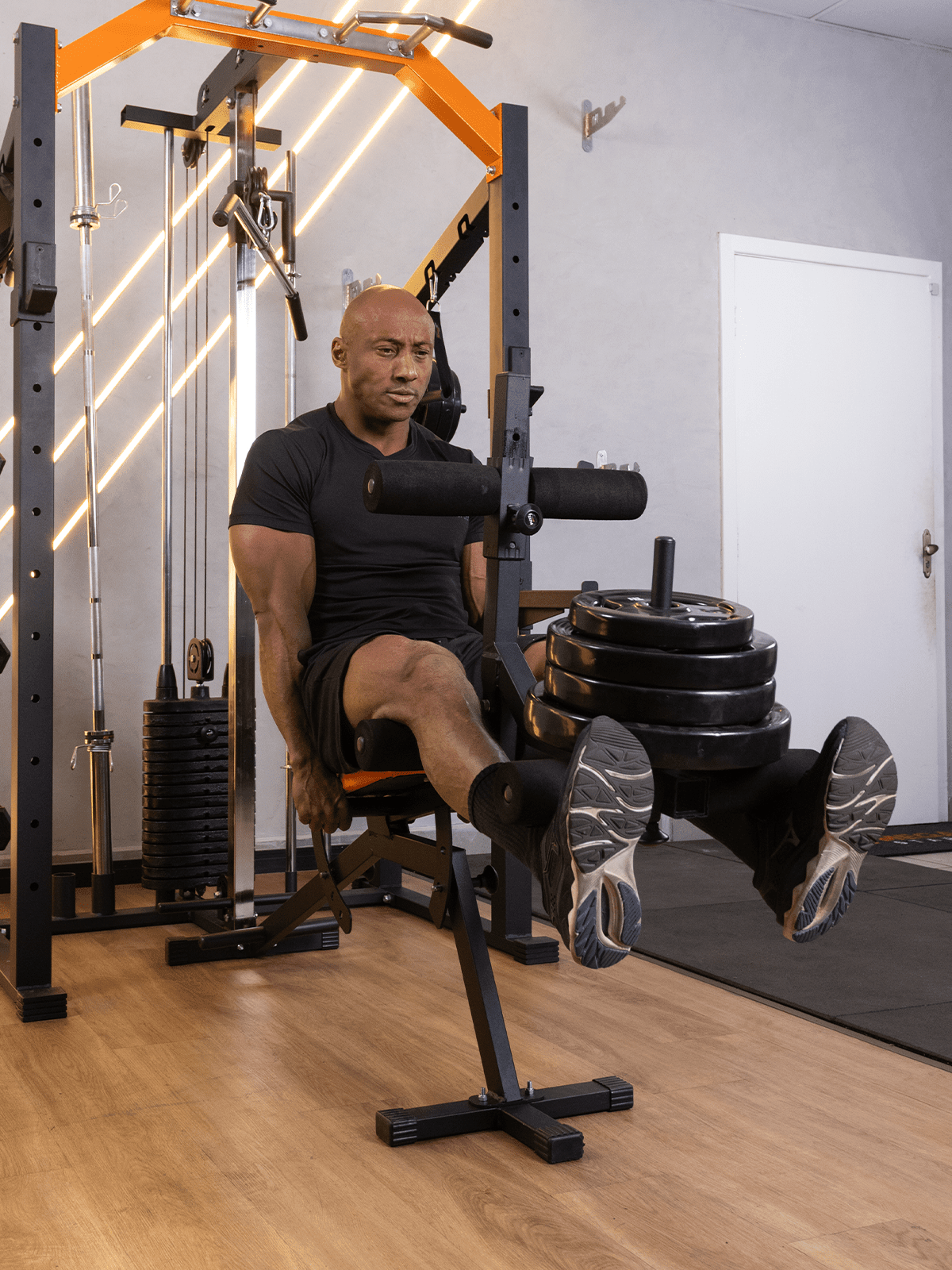 Banco Supino Regulável Com Cadeira Extensora E Mesa Flexora Ajustáveis - Imagem 9